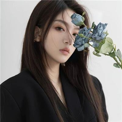 四个婚礼和一个葬礼